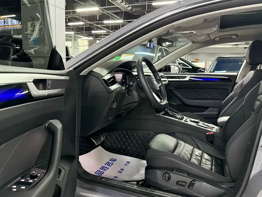 Volkswagen CC 2024 из CN, фото 6
