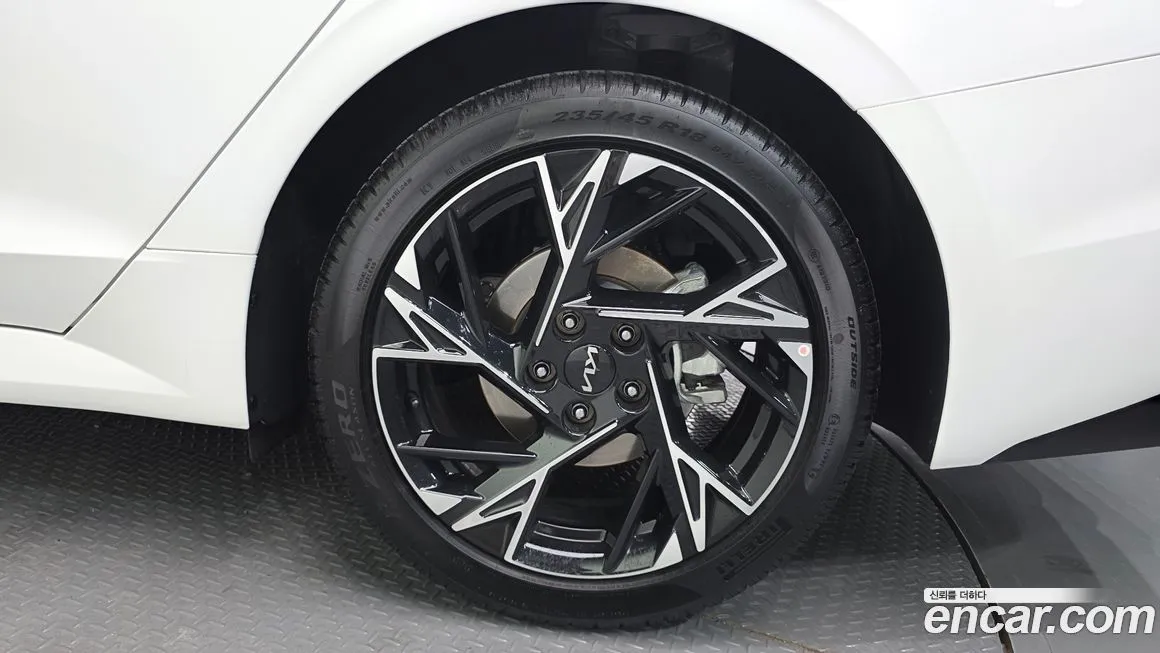 Kia K5 2025 из KR, фото 8