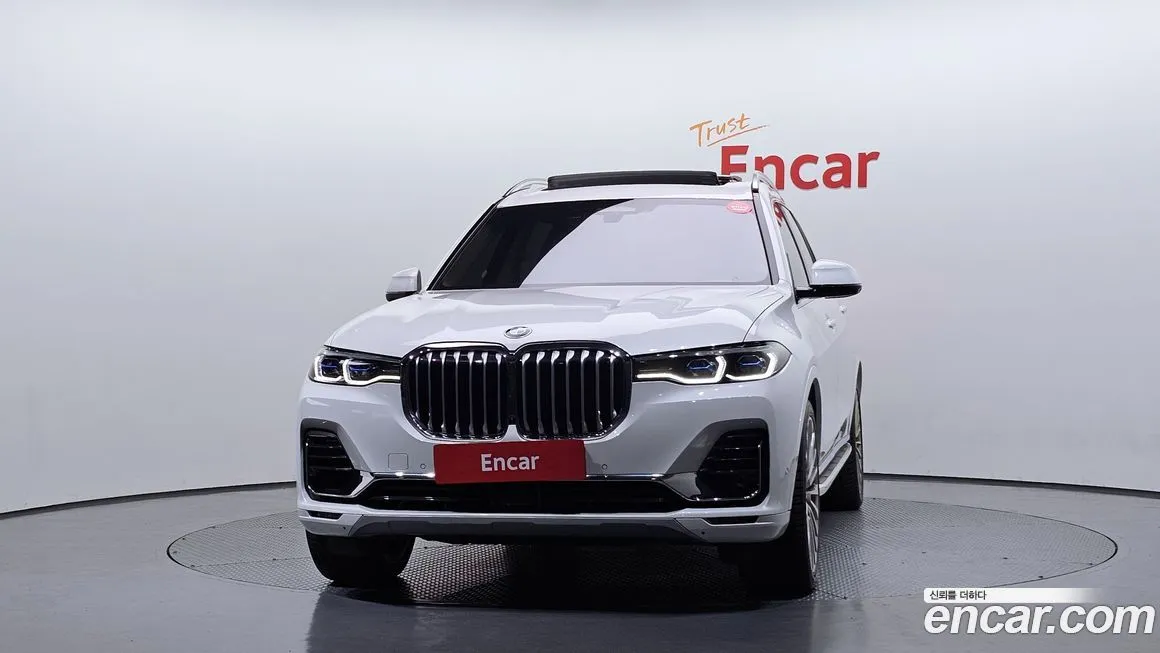 BMW X7 2022 из KR, фото 2