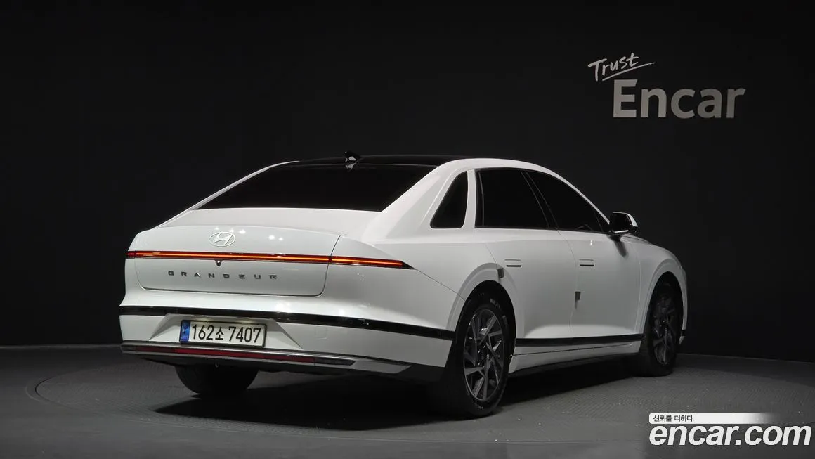 Hyundai Grandeur 2023 из KR, фото 6