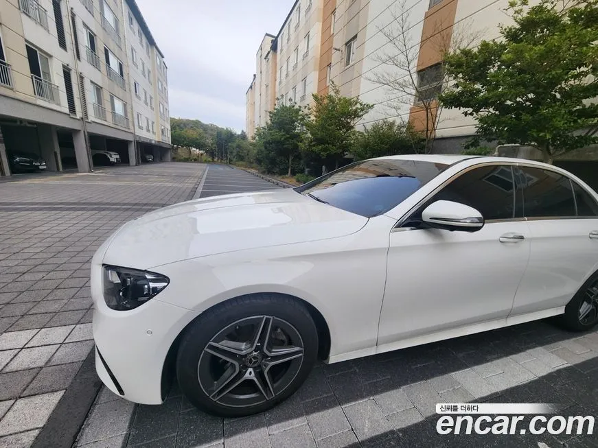 Mercedes-Benz E-Class 2023 из KR, фото 5