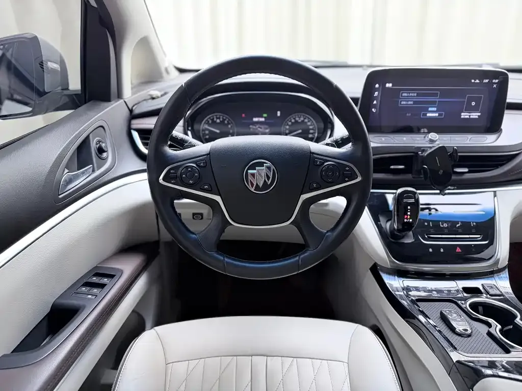 Buick GL8 2022 из CN, фото 5