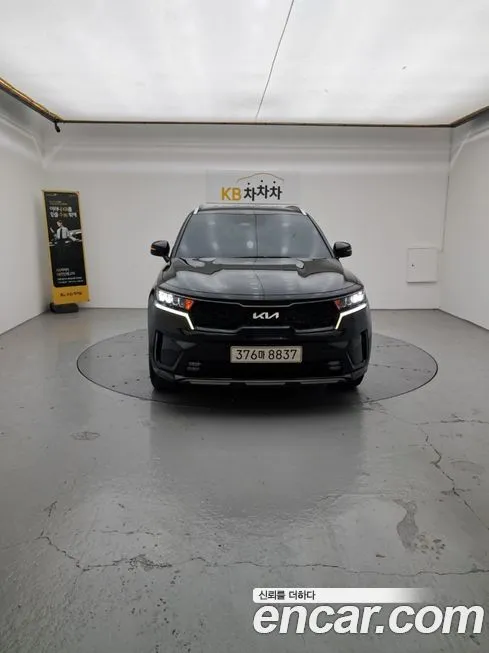 Kia Sorento — фото 3
