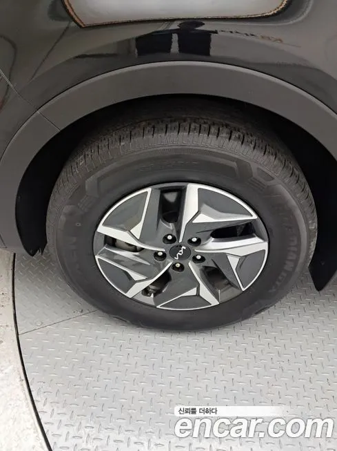 Kia Sorento — фото 4