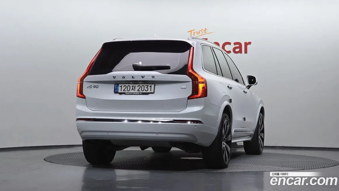 Volvo XC90 2022 из KR, фото 3