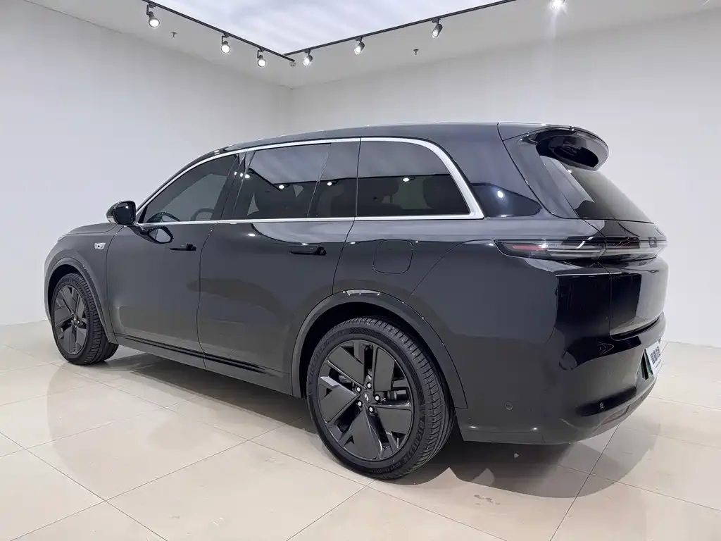Li Auto L8 2025 из CN, фото 3