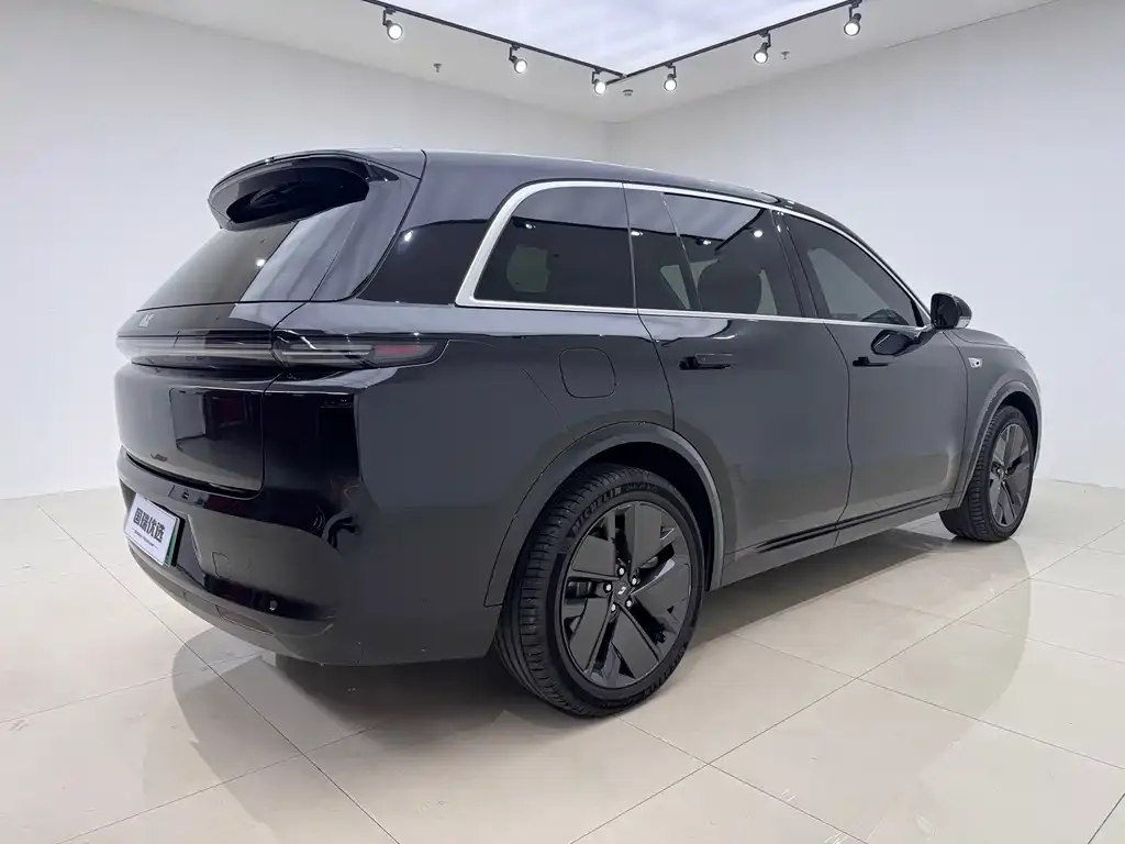 Li Auto L8 2025 из CN, фото 2