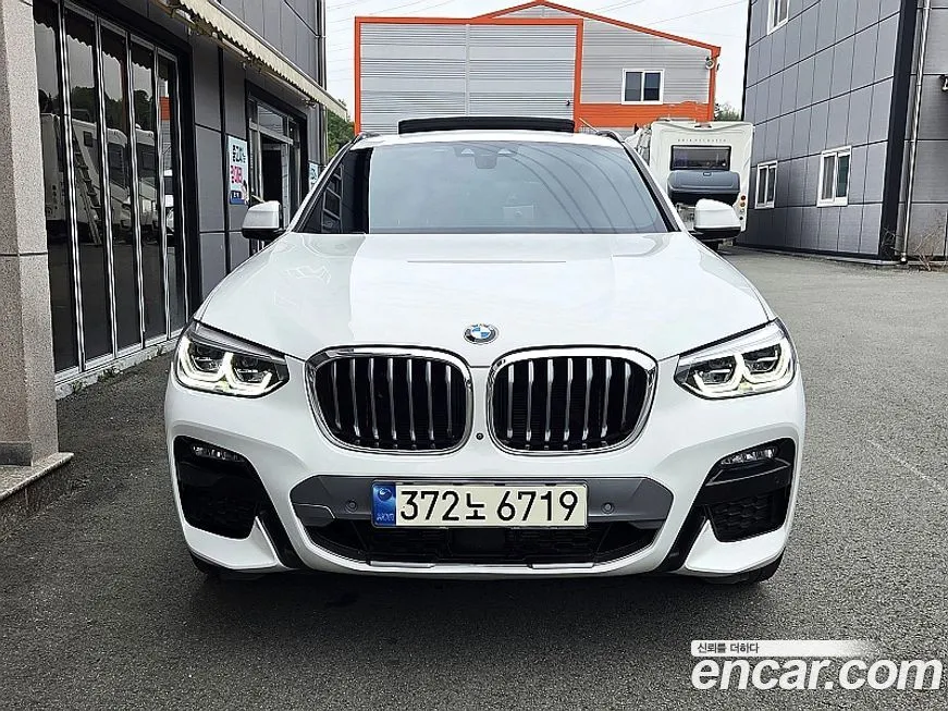 BMW X4 2021 из KR, фото 5