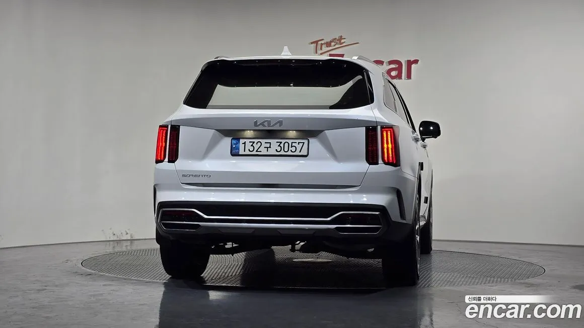 Kia Sorento 2023 из KR, фото 2