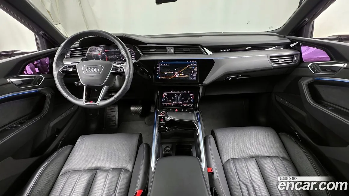 Audi e-tron 2023 из KR, фото 9