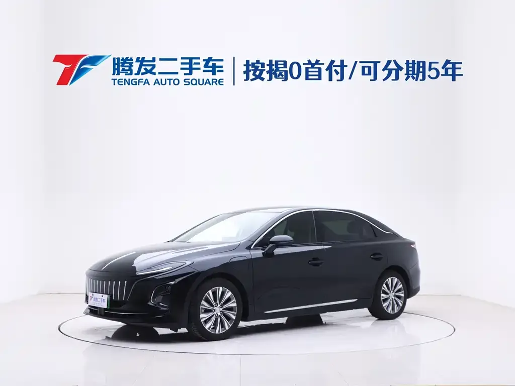 Hongqi E-QM5 — фото 1
