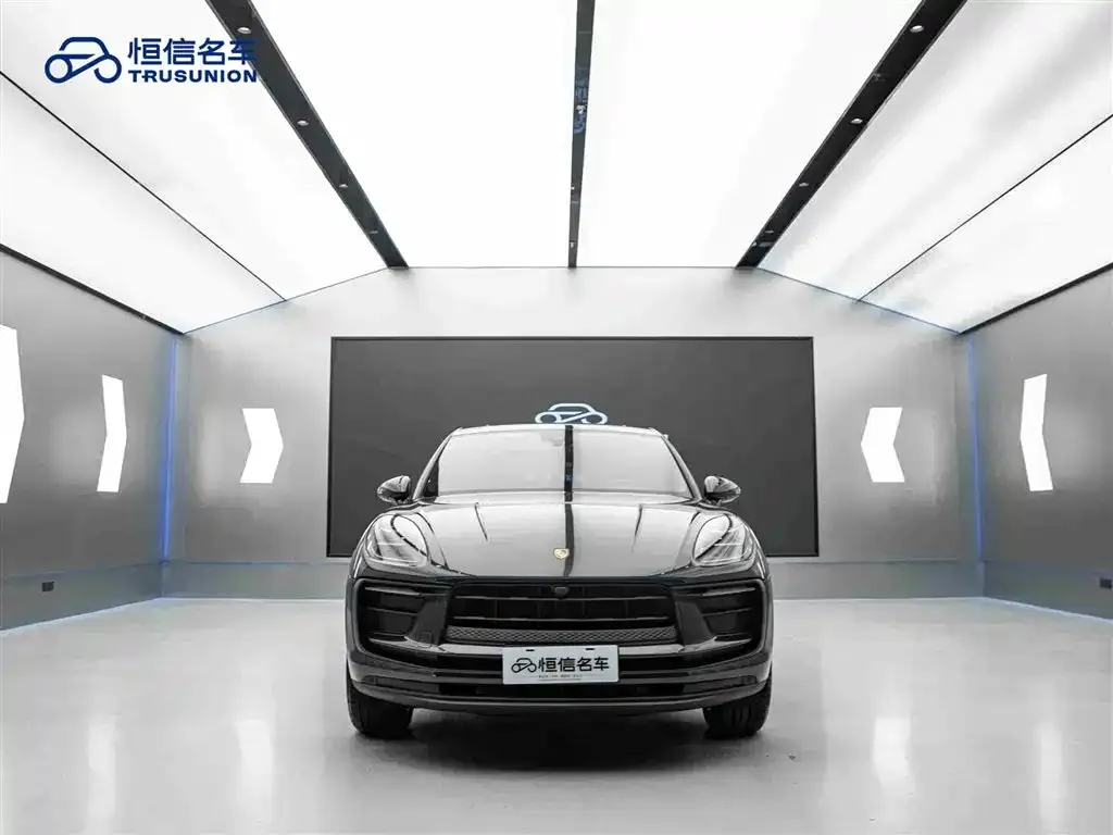 Porsche Macan — фото 10