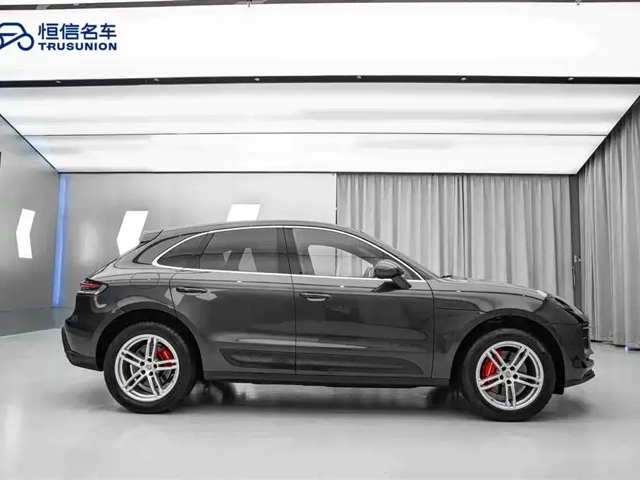 Porsche Macan — фото 9