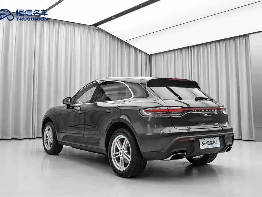 Porsche Macan — фото 7