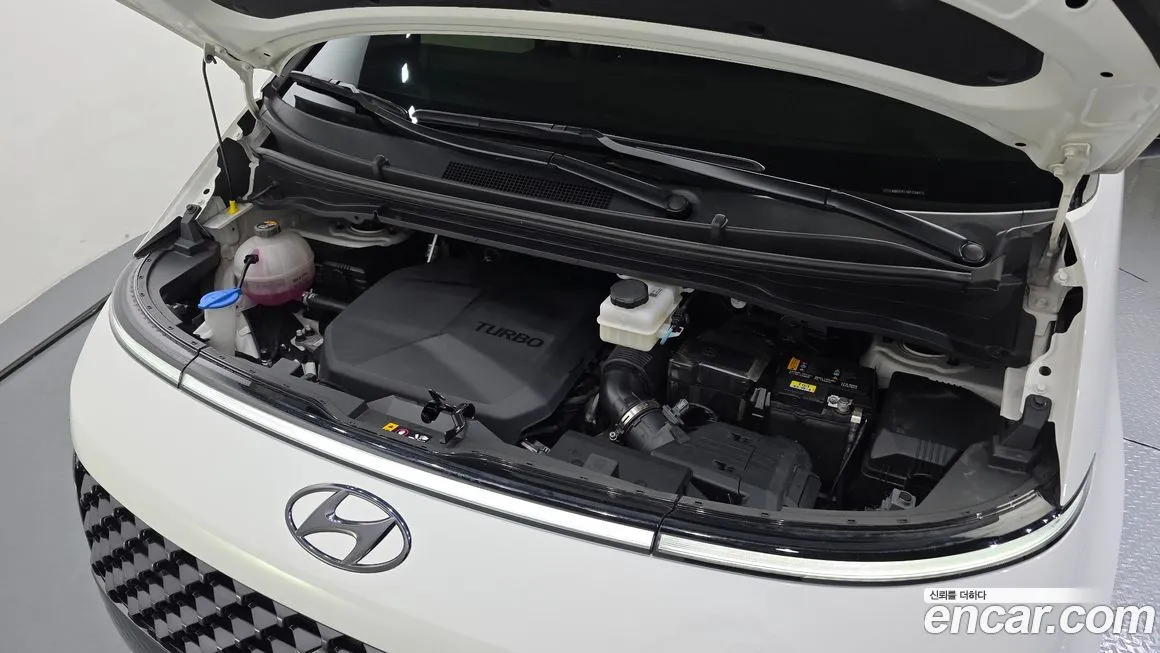 Hyundai Staria — фото 10