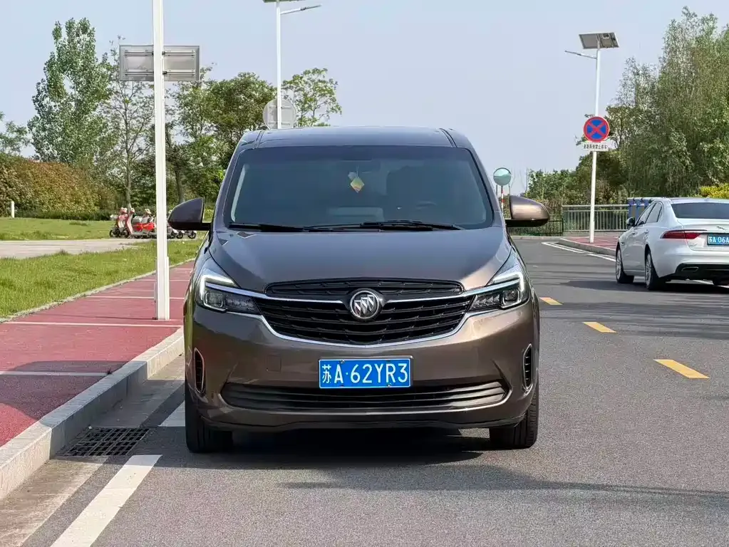 Buick GL8 2022 из CN, фото 7