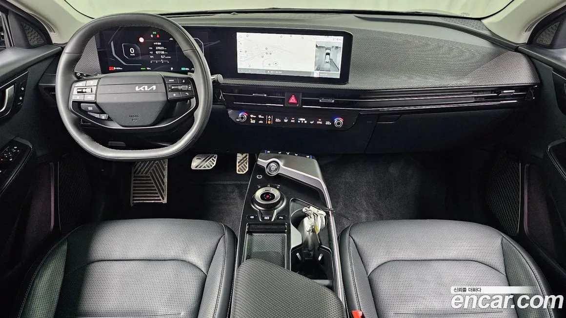 Kia EV6 — фото 8