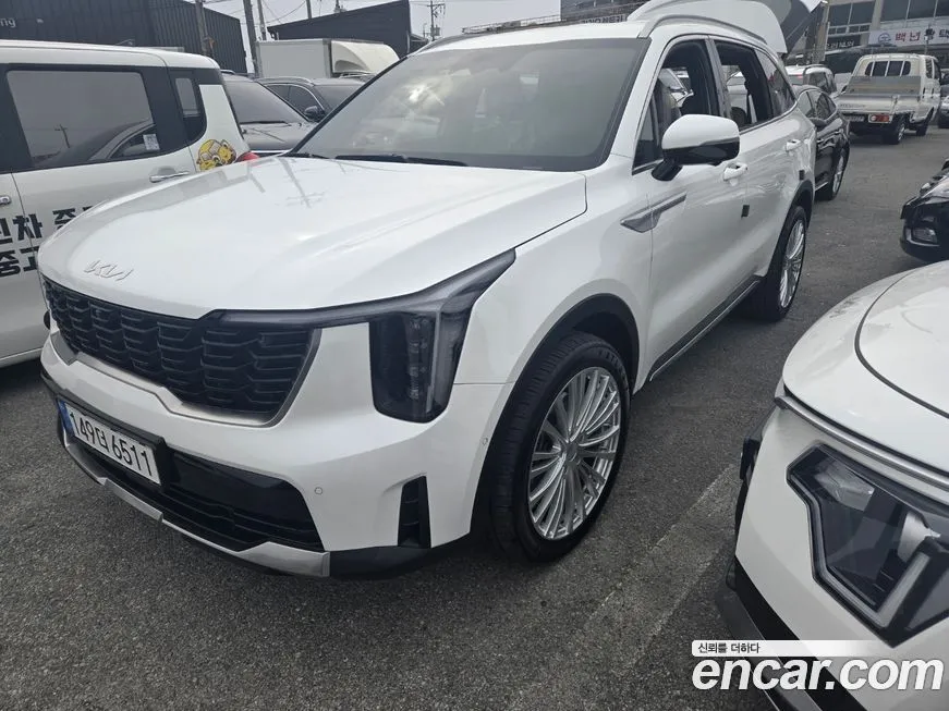 Kia Sorento — фото 8