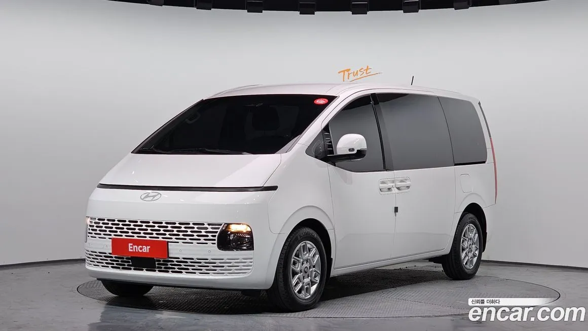 Hyundai Staria 2025 из KR, фото 1