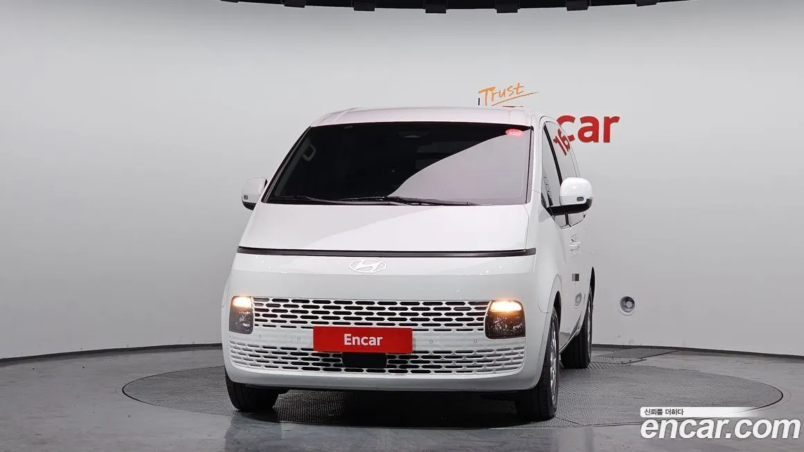 Hyundai Staria 2025 из KR, фото 2