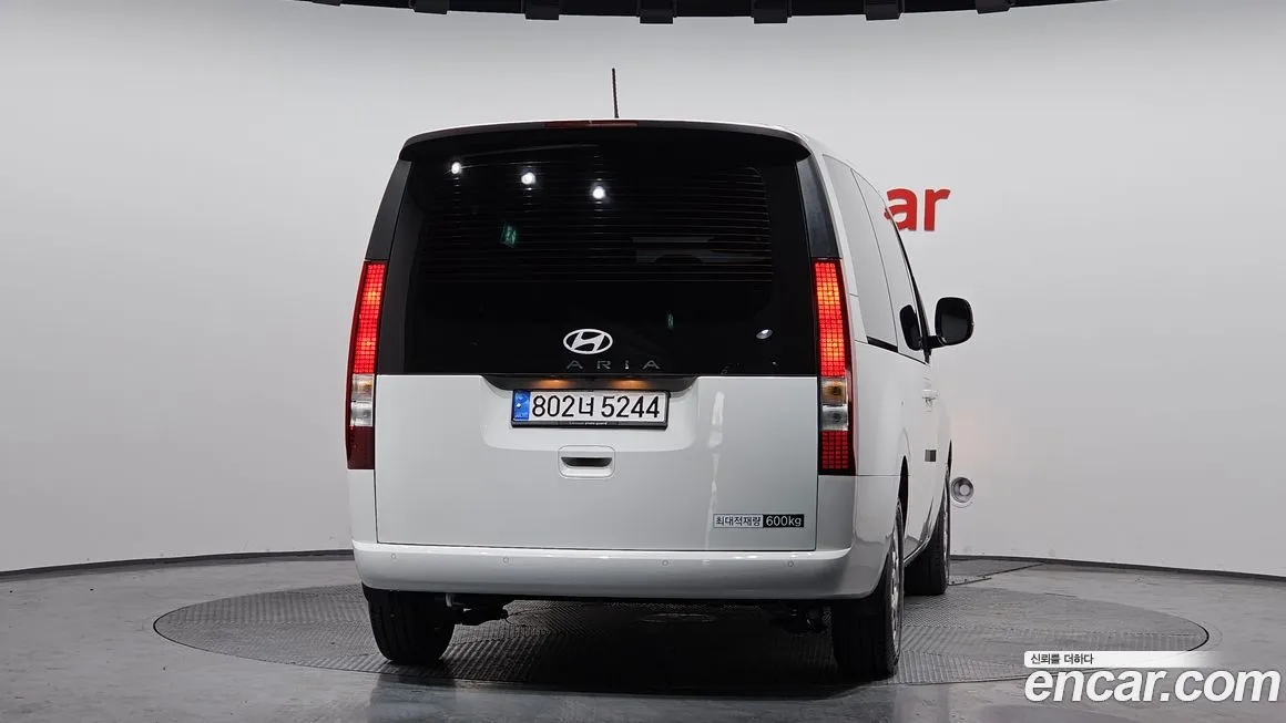 Hyundai Staria 2025 из KR, фото 3