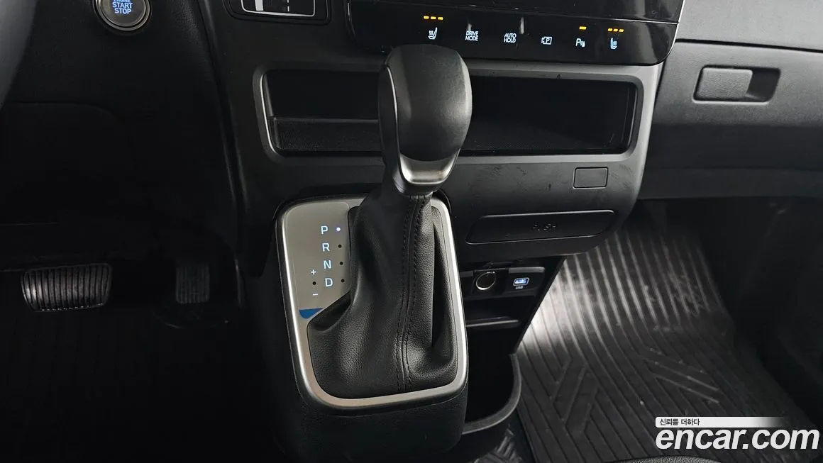 Hyundai Staria 2025 из KR, фото 7