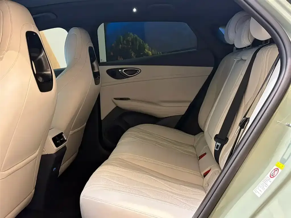 BYD Seal 06GT — фото 6
