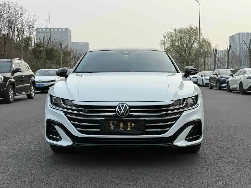 Volkswagen CC 2022 из CN, фото 7
