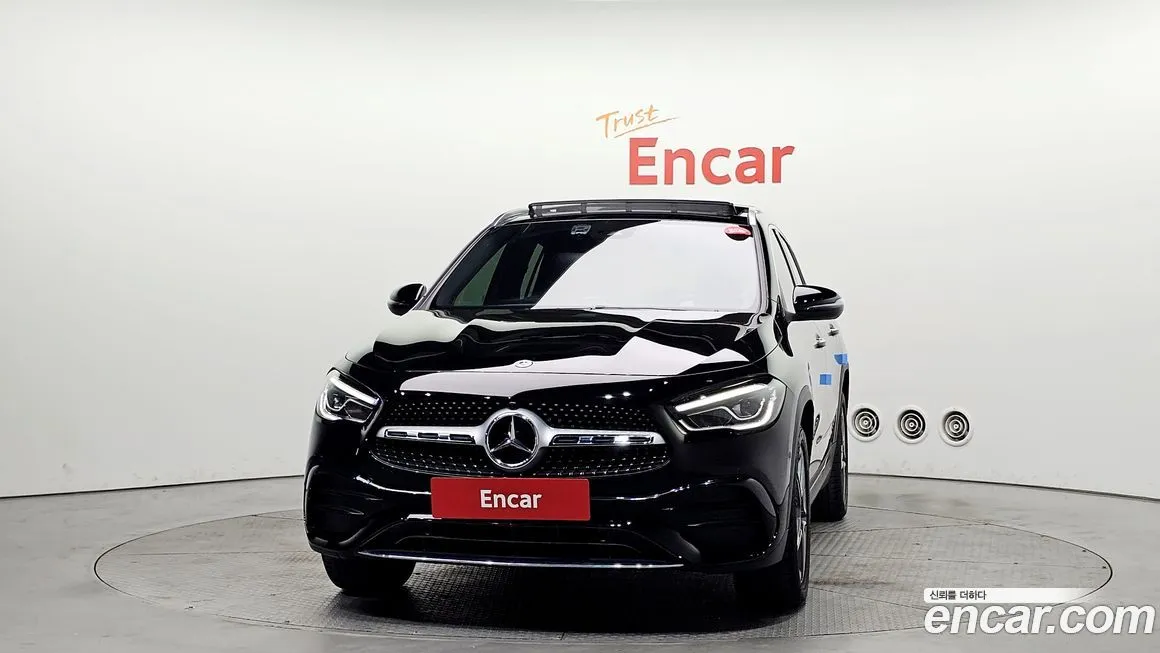 Mercedes-Benz GLA-Class — фото 2