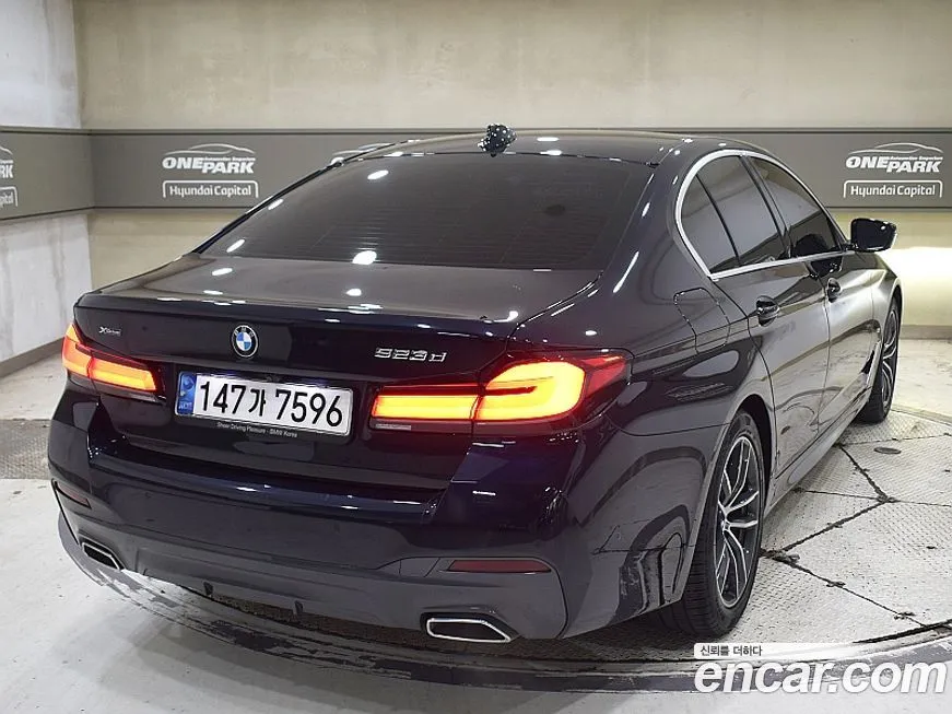 BMW 5-Series 2021 из KR, фото 8