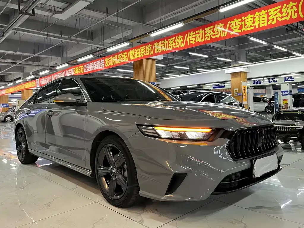Honda Inspire 2023 из CN, фото 7
