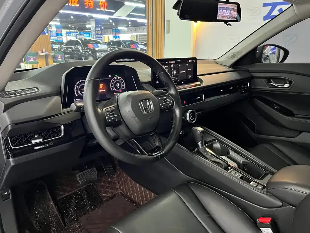 Honda Inspire 2023 из CN, фото 6