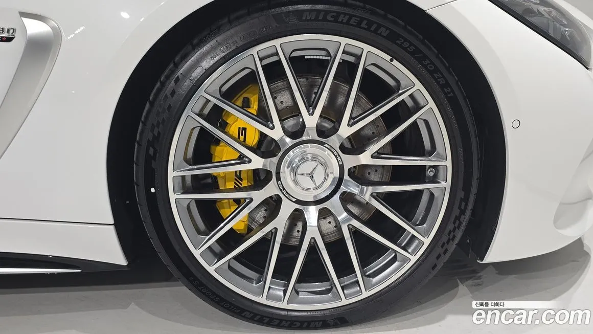 Mercedes-Benz AMG GT 2025 из KR, фото 4