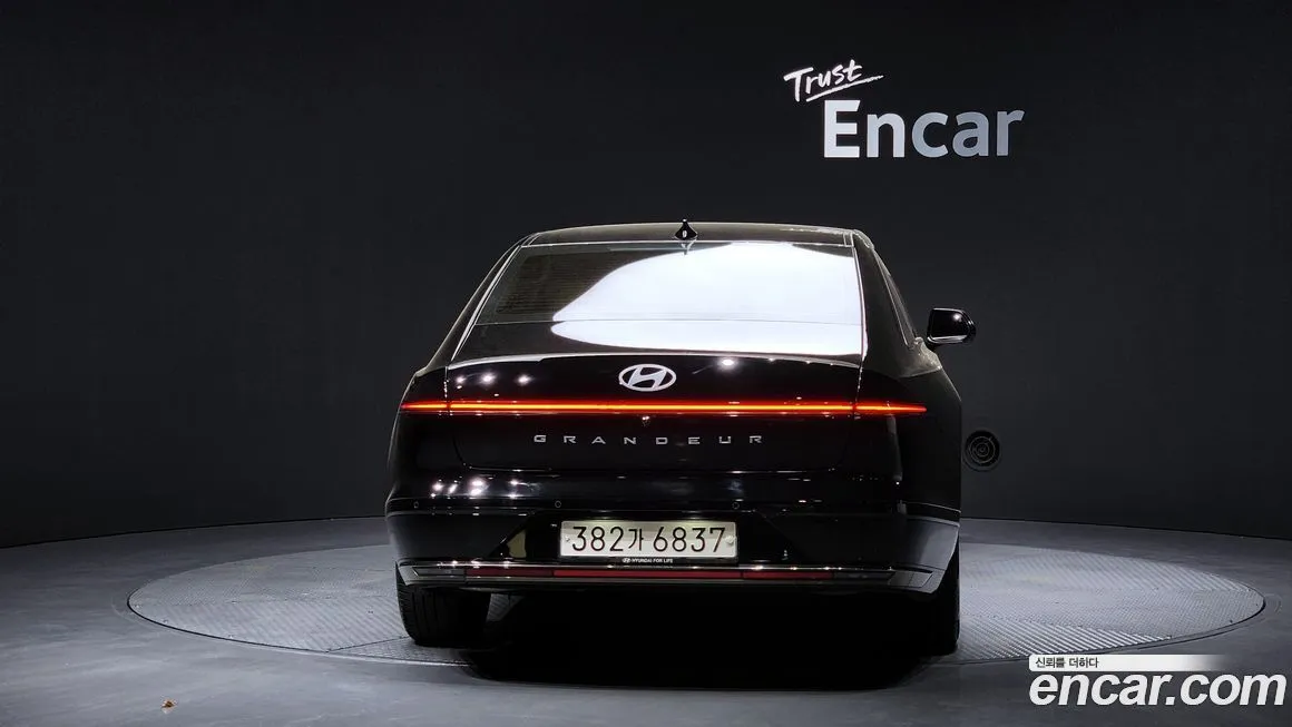Hyundai Grandeur 2023 из KR, фото 2