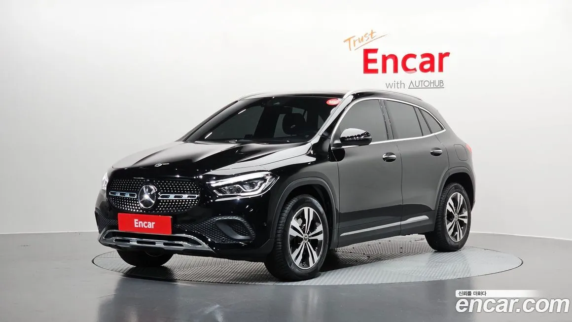 Mercedes-Benz GLA-Class