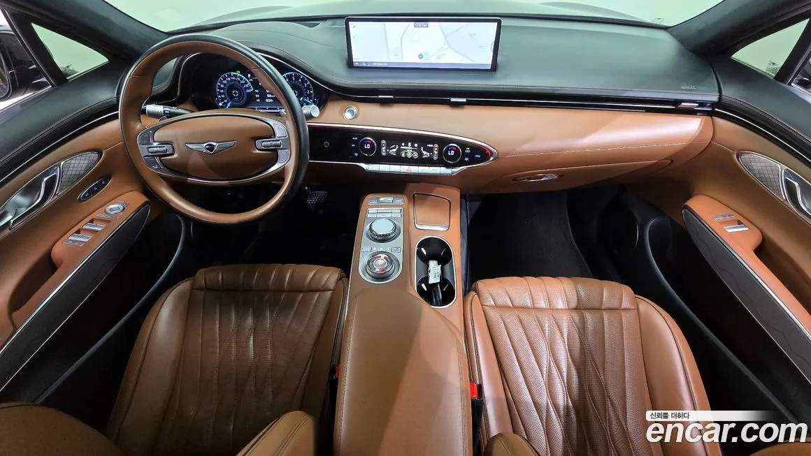 Genesis GV70 — фото 10