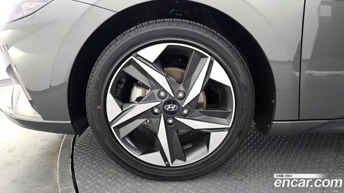 Hyundai AVANTE 2023 из KR, фото 9