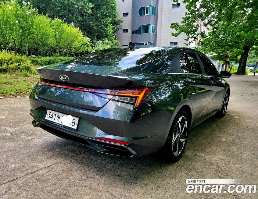 Hyundai AVANTE — фото 2