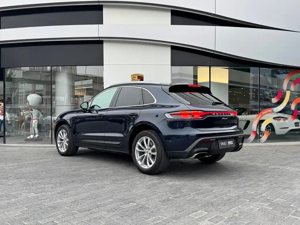 Porsche Macan — фото 9
