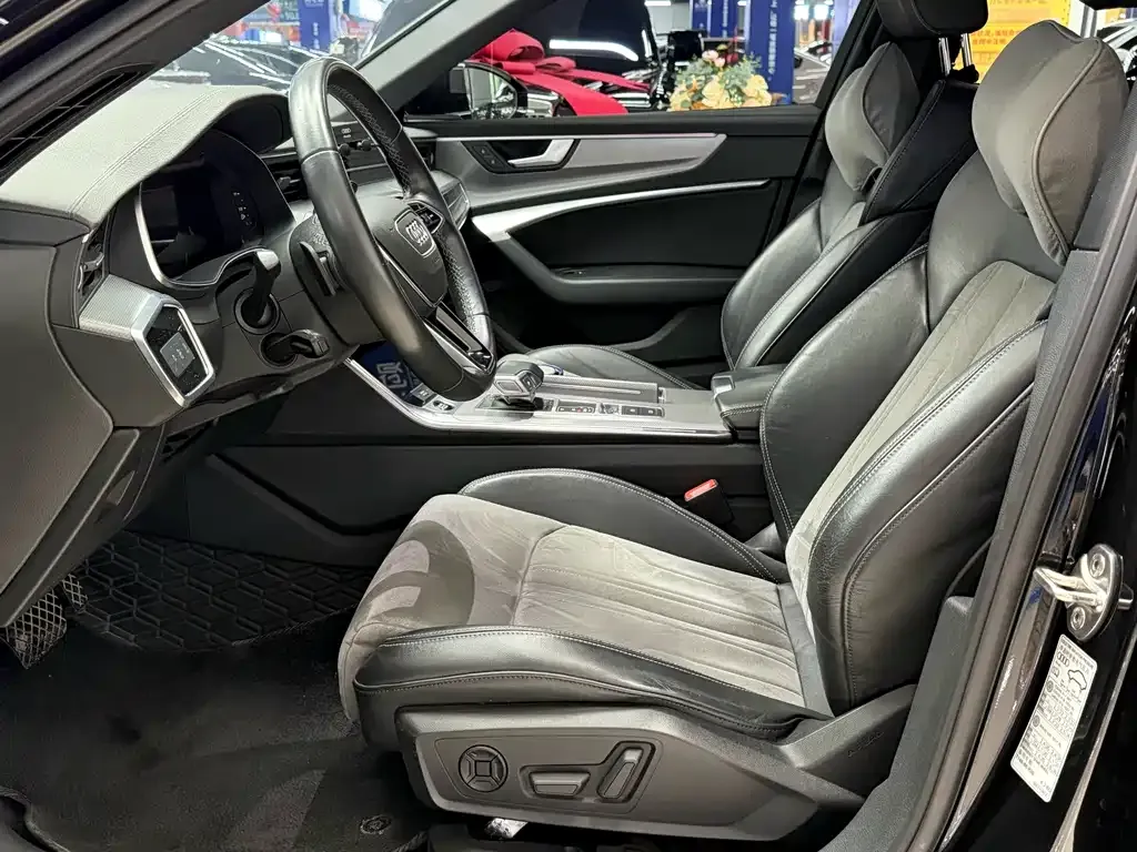 Audi A6L 2022 из CN, фото 5