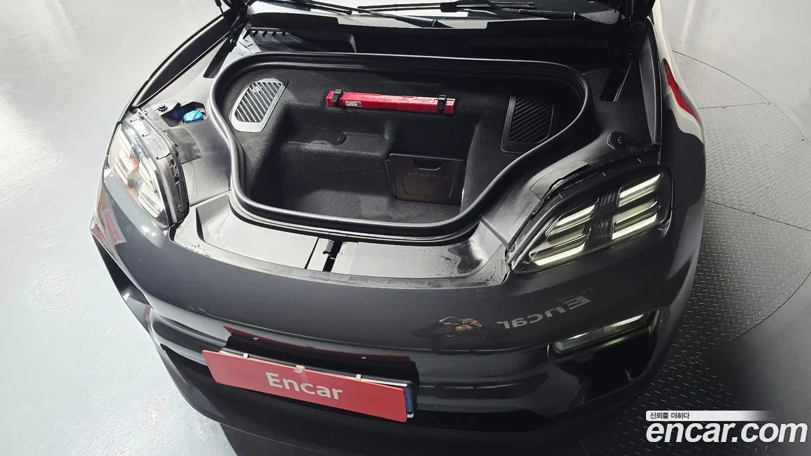 Porsche Macan 2025 из KR, фото 8