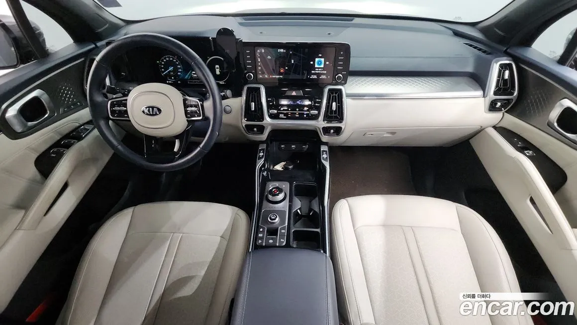 Kia Sorento — фото 4