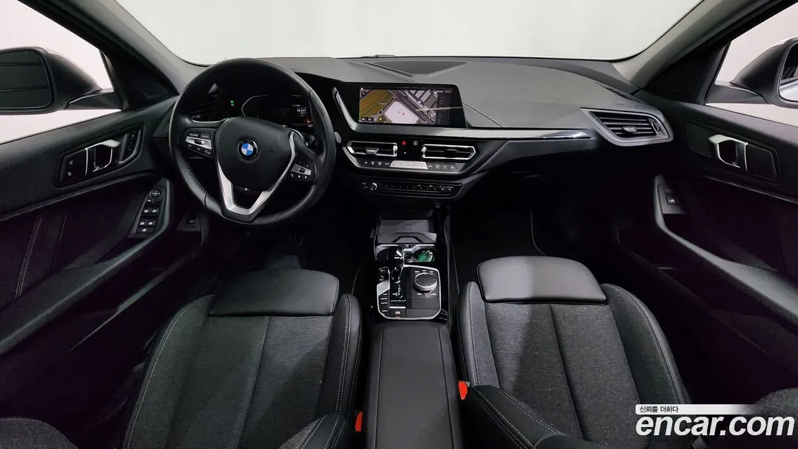 BMW 1-Series 2024 из KR, фото 5