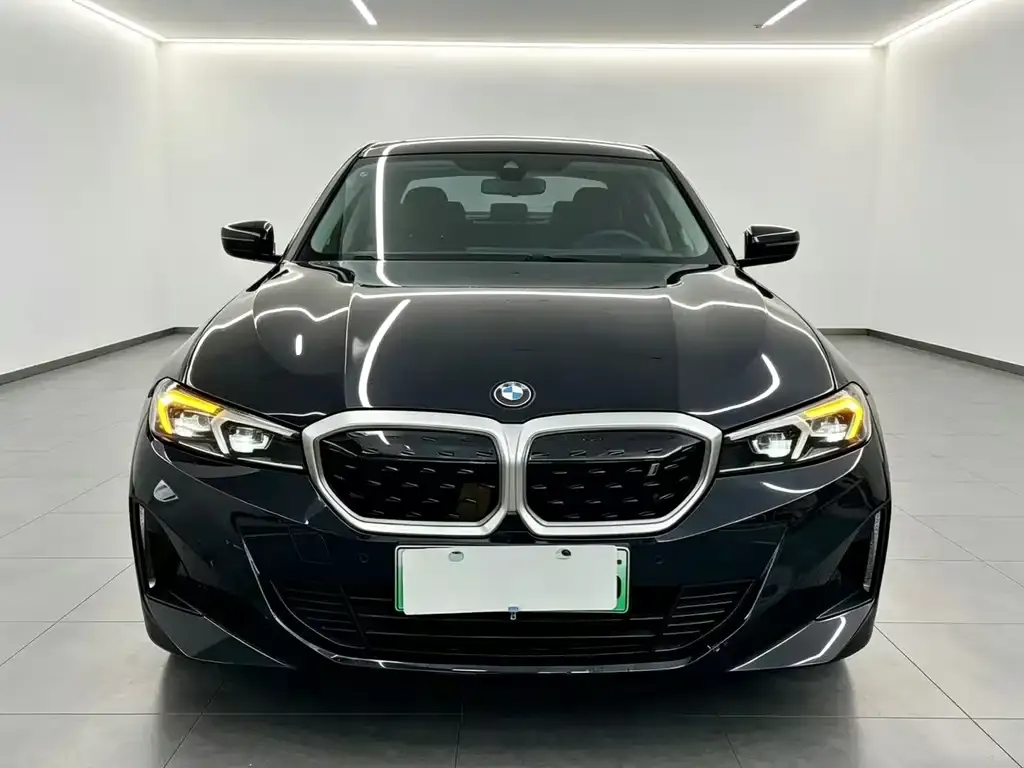 BMW i3 2024 из CN, фото 2