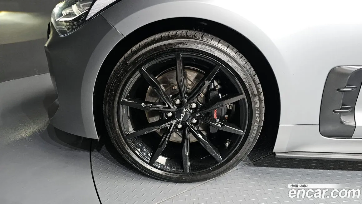 Kia Stinger 2023 из KR, фото 5