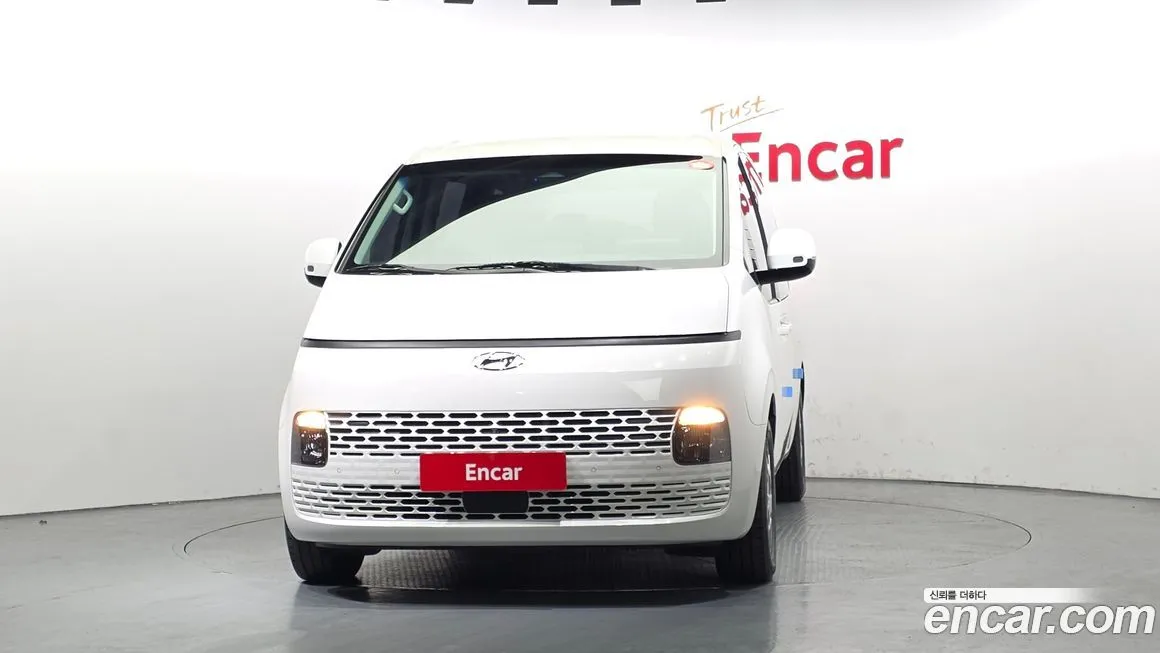 Hyundai Staria 2022 из KR, фото 2