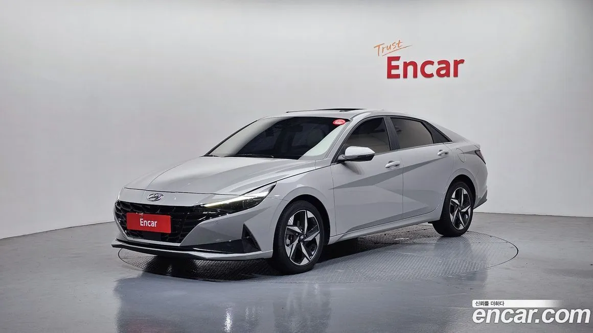 Hyundai AVANTE 2023 из KR, фото 1