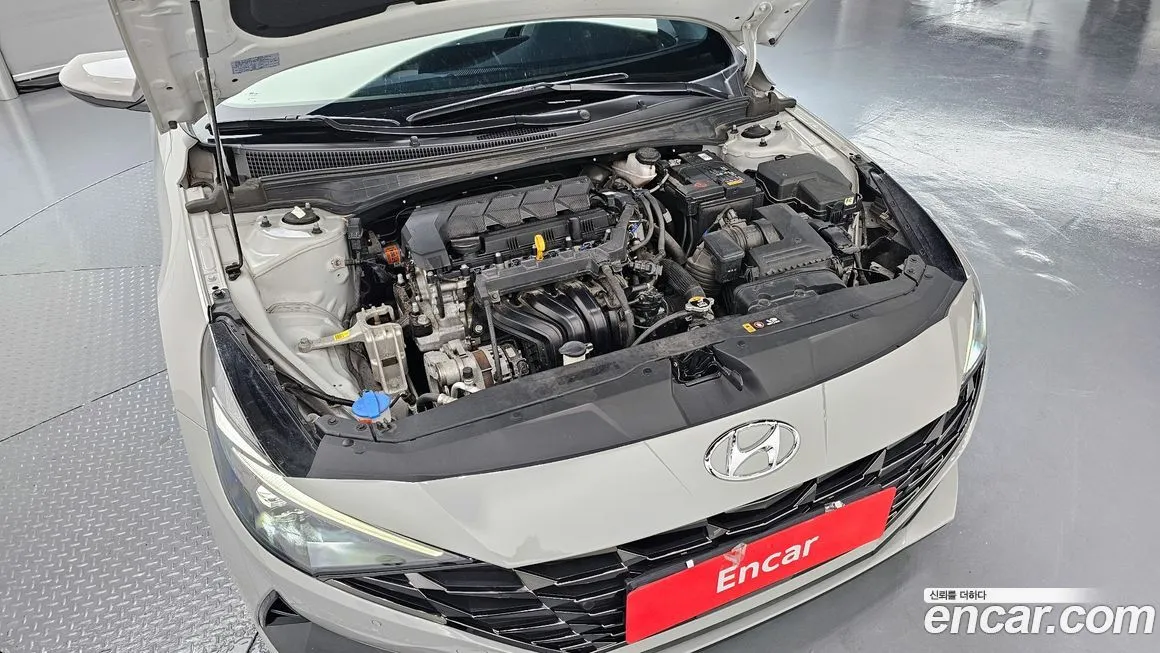 Hyundai AVANTE 2023 из KR, фото 10