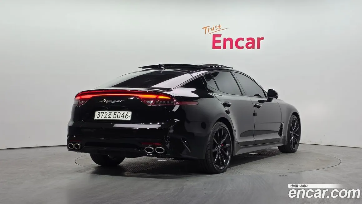 Kia Stinger 2023 из KR, фото 3