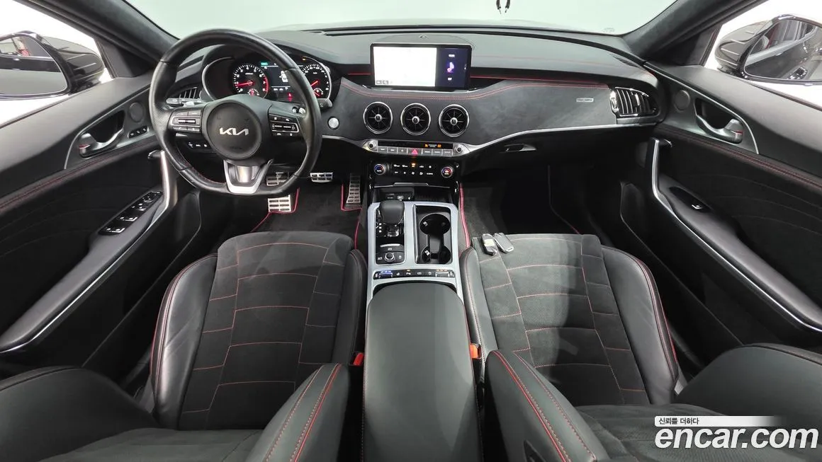 Kia Stinger 2023 из KR, фото 5
